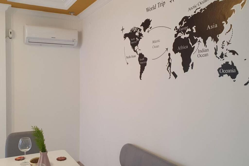Daire 2+1 Apartm With Garden + Balcony , At Ladies Kuşadası